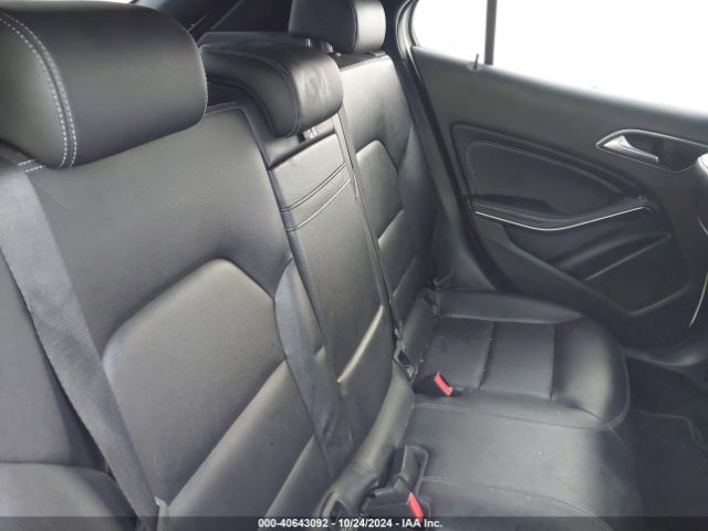 WDCTG4EB2KJ579204 Mercedes-Benz GLA 250