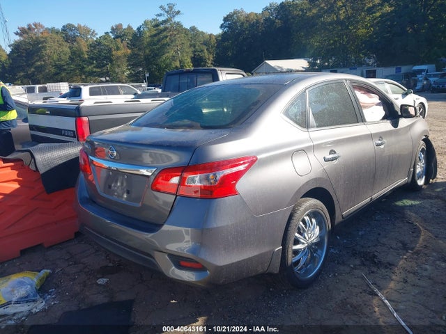 Nissan SENTRA S 2018 3N1AB7AP6JY331730 Image 4