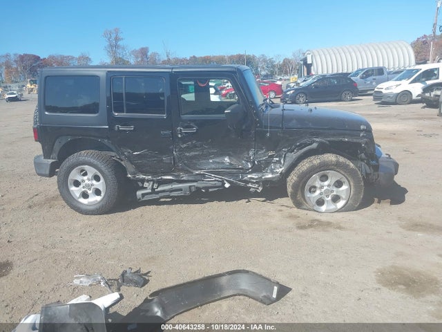 1C4BJWEG5FL704345 Jeep Wrangler Unlimited Sahara