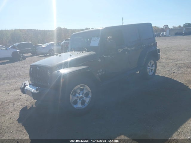 1C4BJWEG5FL704345 Jeep Wrangler Unlimited Sahara