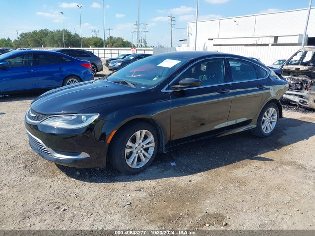 Chrysler 200 Limited 2016 1C3CCCAB3GN172532 Image 2