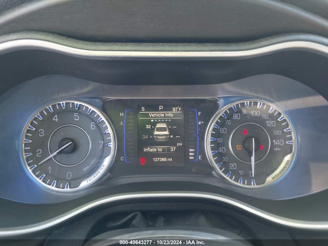 Chrysler 200 Limited 2016 1C3CCCAB3GN172532 Image 7