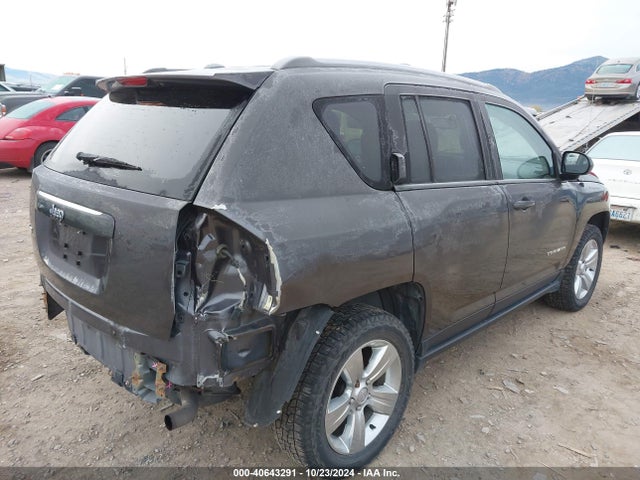 1C4NJDBB0GD610346 Jeep Compass Sport