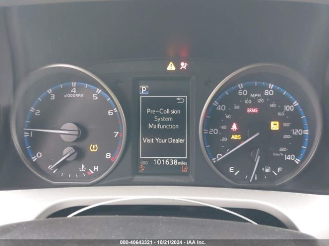 2T3ZFREV9JW456087 Toyota RAV4 LE