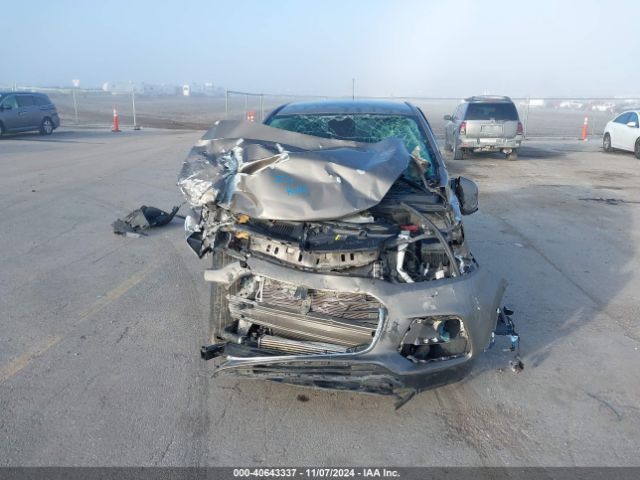 KL7CJKSB6LB350534 Chevrolet Trax Fwd Ls