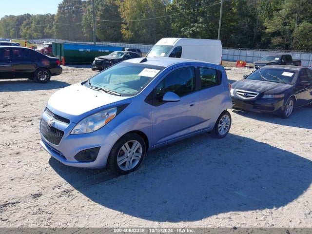 Chevrolet Spark 1lt Cvt 2015 KL8CD6S93FC712793 Image 2