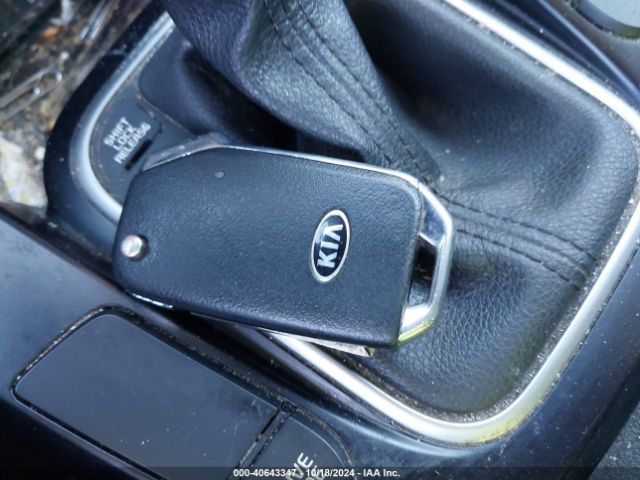 KNDJ23AU5L7717412 KIA SOUL LX