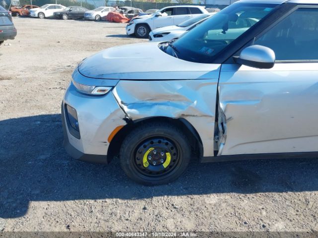 KNDJ23AU5L7717412 KIA SOUL LX