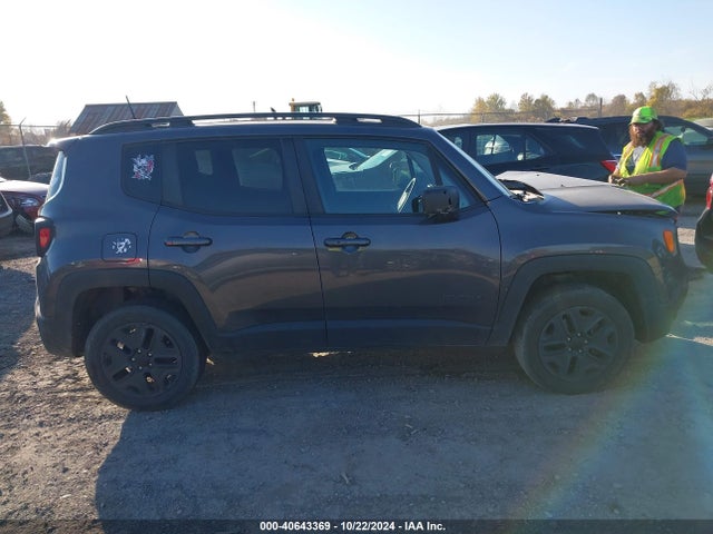 ZACNJBAB5LPL06573 Jeep Renegade Upland 4x4
