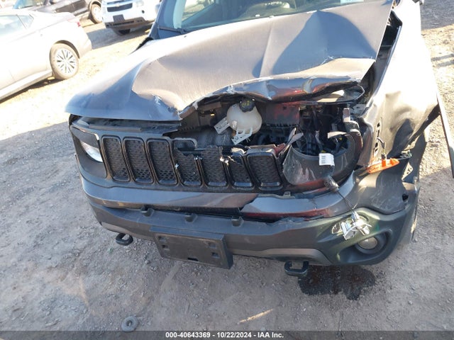 ZACNJBAB5LPL06573 Jeep Renegade Upland 4x4