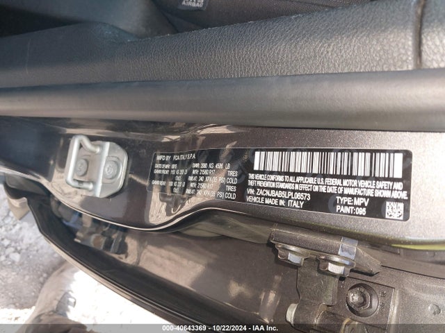 ZACNJBAB5LPL06573 Jeep Renegade Upland 4x4
