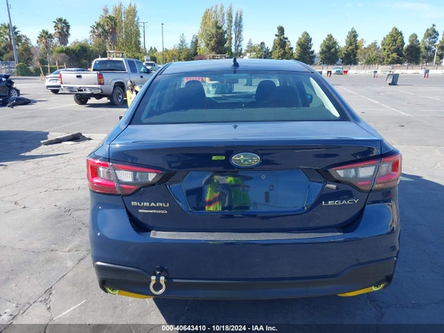 4S3BWAF66R3014697 Subaru Legacy Premium