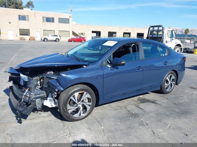4S3BWAF66R3014697 Subaru Legacy Premium