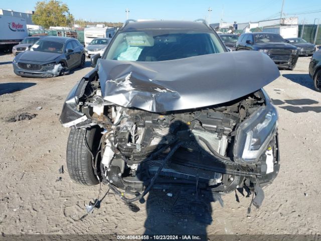 5N1AT2MV4LC793511 Nissan Rogue Sv Intelligent Awd