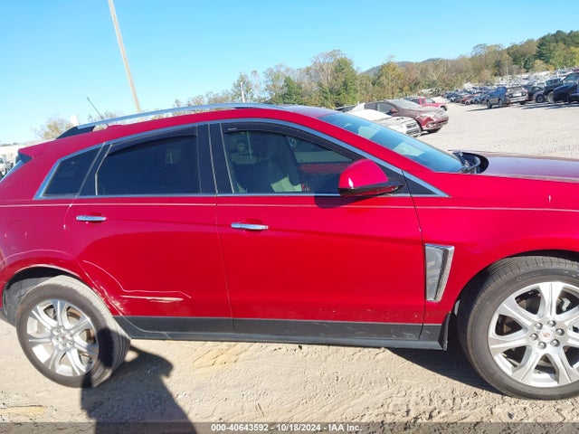 3GYFNDE33FS586601 Cadillac Srx Premium Collection