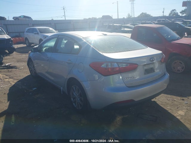 KIA FORTE LX 2016 KNAFX4A69G5472594 Image 3