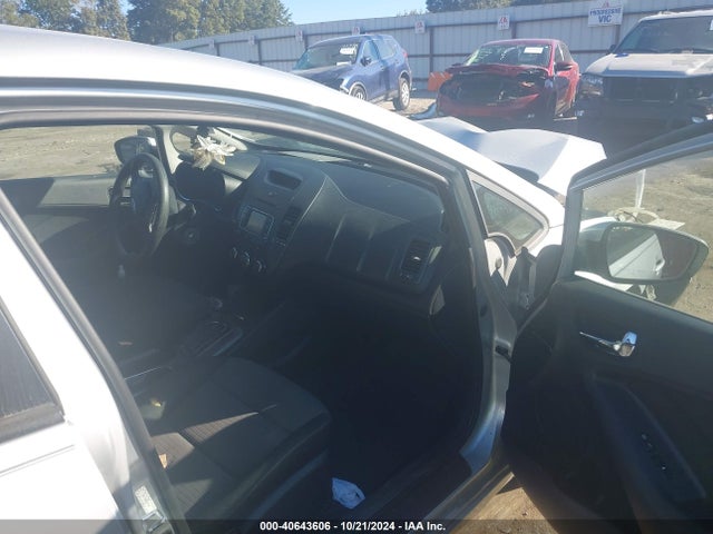 KIA FORTE LX 2016 KNAFX4A69G5472594 Image 5