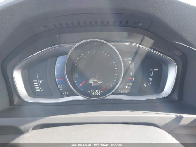 2017 VOLVO S60 YV149MTS6H2435367 Photo 6