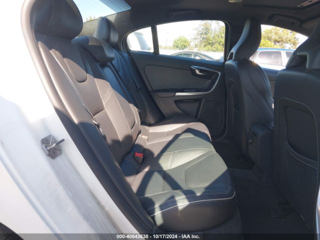 2017 VOLVO S60 YV149MTS6H2435367 Photo 7