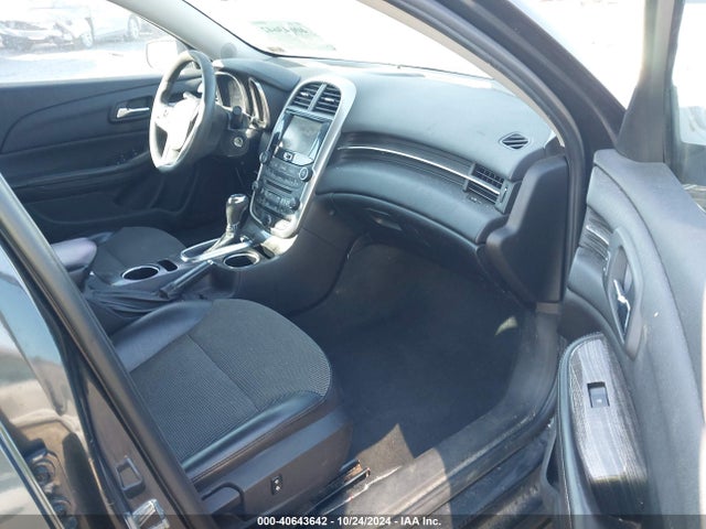 Chevrolet MALIBU 1LT 2015 1G11C5SLXFF343395 Image 5