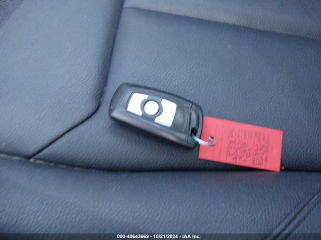 WBA3C3C54FK202248 BMW 320i Xdrive