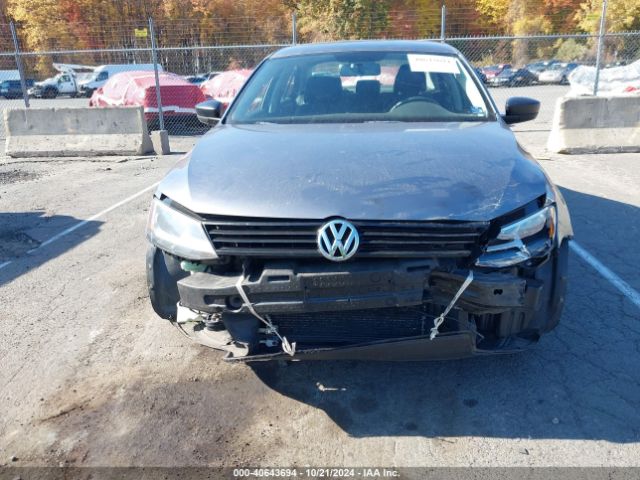 3VW1K7AJ3EM372920 Volkswagen Jetta 2.0l S