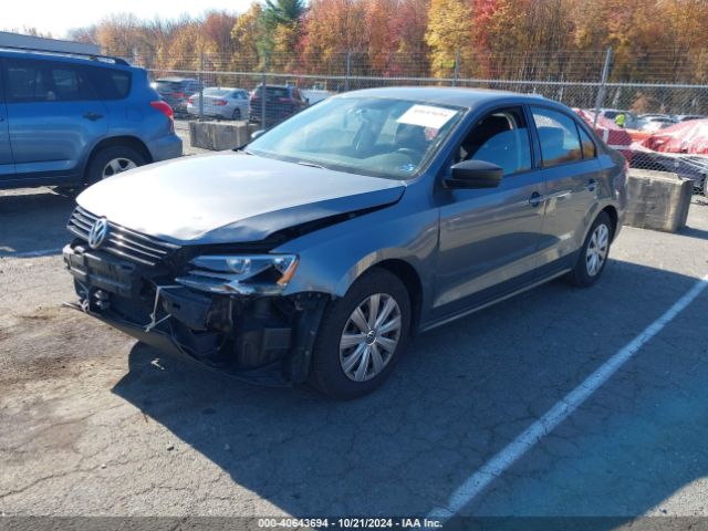 3VW1K7AJ3EM372920 Volkswagen Jetta 2.0l S