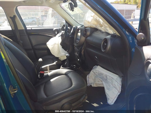 2011 MINI COOPER COUNTRYMAN WMWZB3C51BWM29400 Photo 4