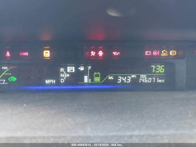 Toyota Prius V Two 2015 JTDZN3EU7FJ034803 Image 7