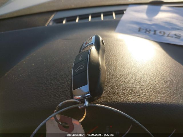 WP1AA2A24HKA86683 Porsche Cayenne Platinum Edition