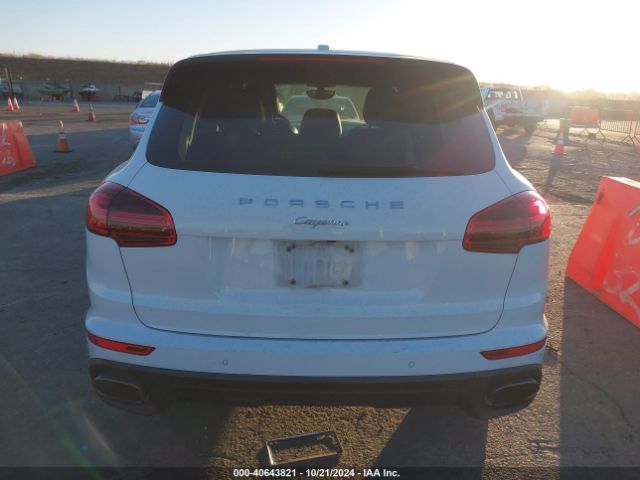 WP1AA2A24HKA86683 Porsche Cayenne Platinum Edition