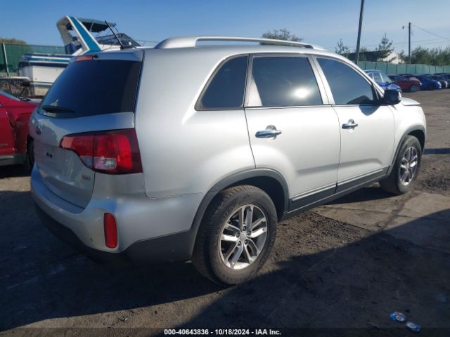 5XYKT4A69FG617832 KIA SORENTO LX