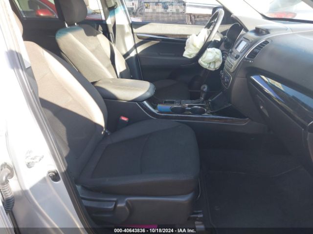 5XYKT4A69FG617832 KIA SORENTO LX