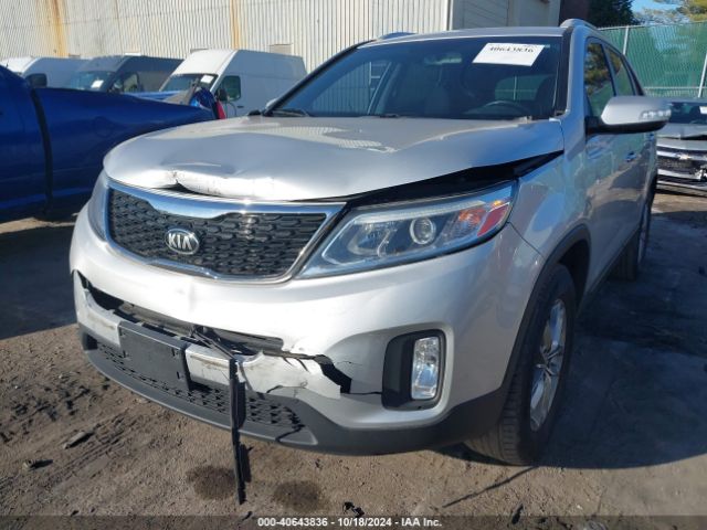 5XYKT4A69FG617832 KIA SORENTO LX