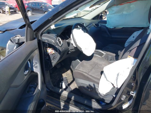 KNMAT2MV0FP549257 Nissan ROGUE SV