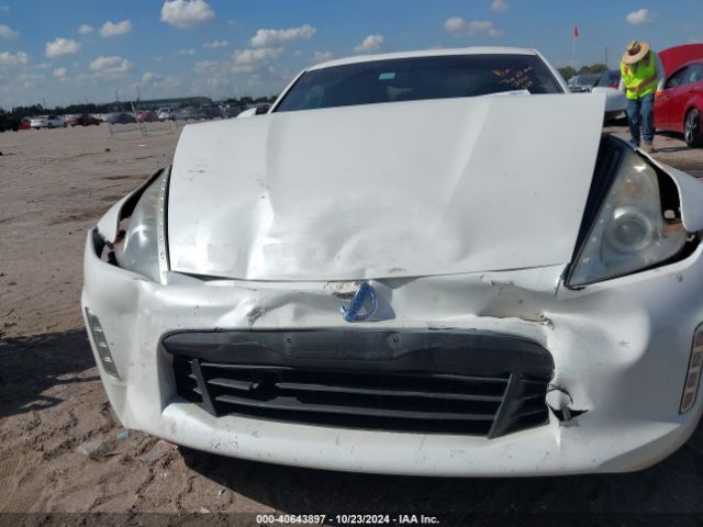 JN1AZ4EH1EM633738 Nissan 370z Touring