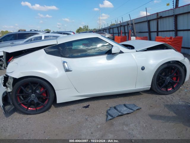 JN1AZ4EH1EM633738 Nissan 370z Touring