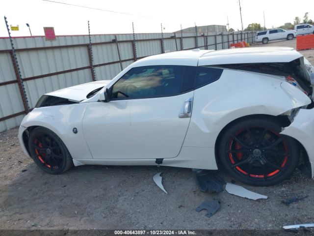 JN1AZ4EH1EM633738 Nissan 370z Touring