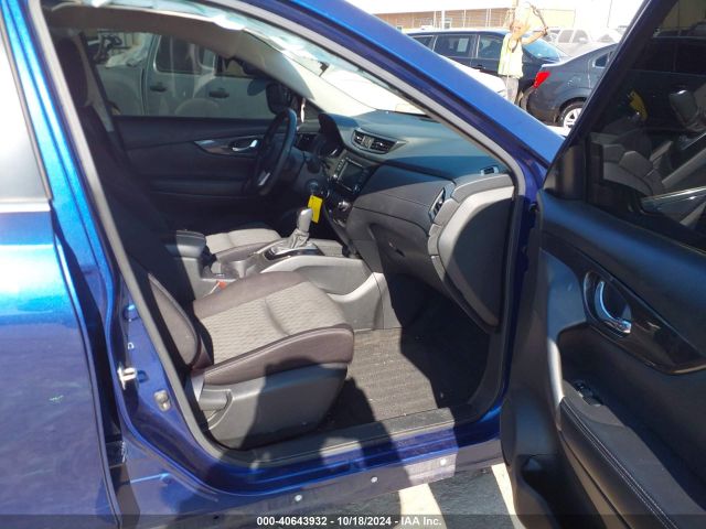 JN8AT2MT8LW037864 Nissan Rogue S Fwd