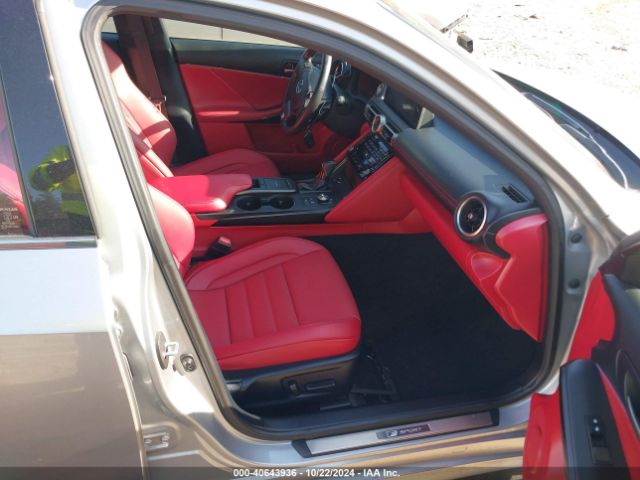 JTHG81F23M5046516 Lexus IS 300