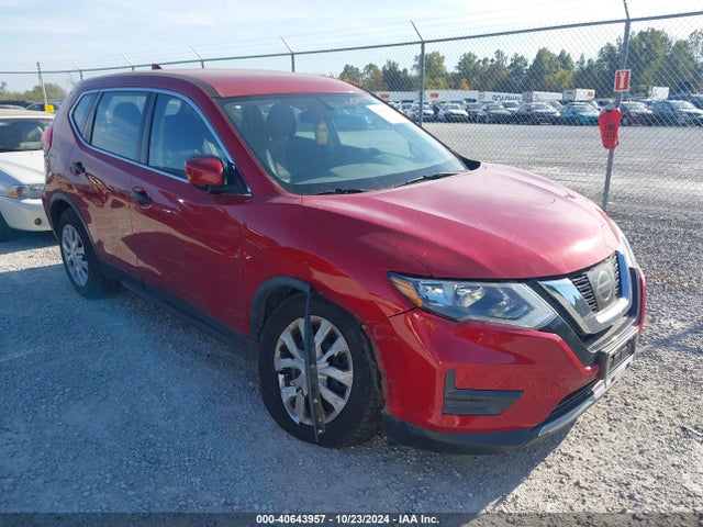 Nissan ROGUE S 2017 JN8AT2MVXHW269813 Image 1