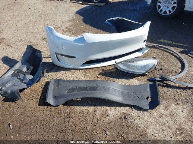 5YJYGDEF8LF002572 Tesla Model Y