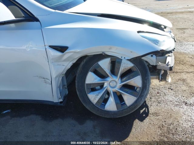2020 TESLA MODEL Y 5YJYGDEF8LF002572 Photo 5
