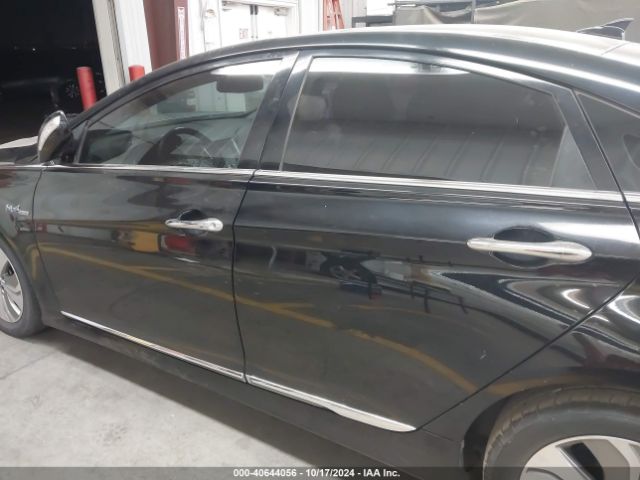 KMHEC4A4XEA108970 Hyundai Sonata Hybrid Limited