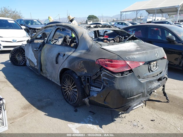 W1KAF4GB3RR227747 Mercedes-Benz C 300