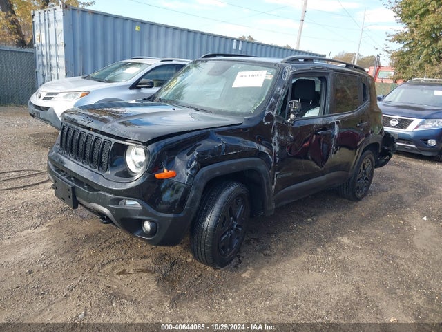 ZACNJBAB7LPL45195 Jeep Renegade Upland 4x4