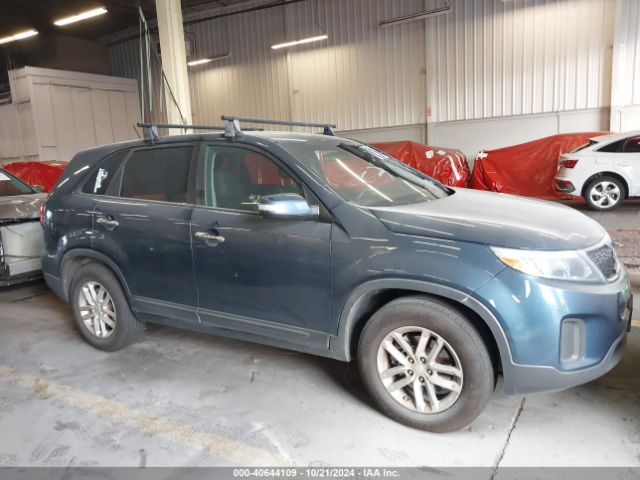 5XYKT3A6XFG597407 KIA SORENTO LX