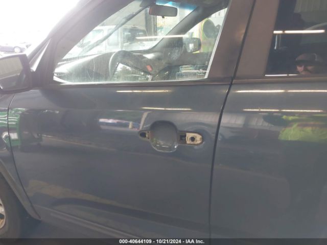 5XYKT3A6XFG597407 KIA SORENTO LX