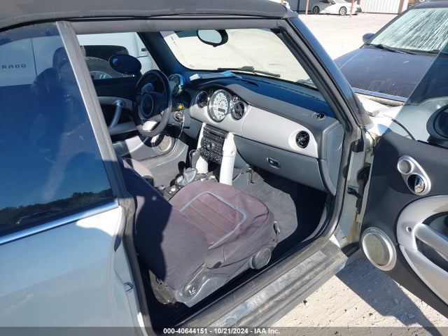 2006 MINI COOPER WMWRF33576TG14629 Photo 4