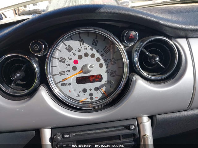 2006 MINI COOPER WMWRF33576TG14629 Photo 6